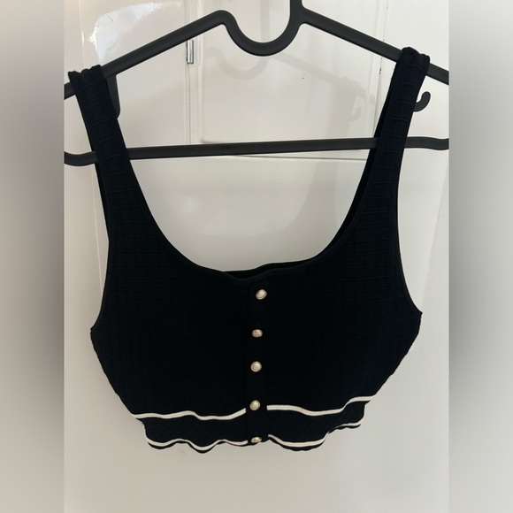 Aritzia Babaton Tank top - Picture 1 of 3